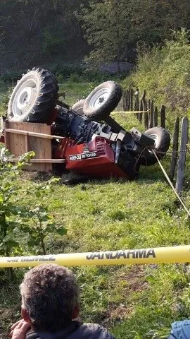 Traktörün altında kalan sürücü hayatını kaybetti