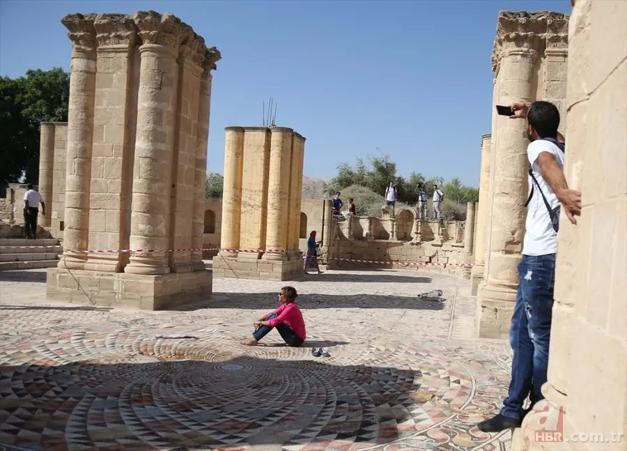Dünyanın en büyük mozaik tablosu Filistin'de açıldı 4