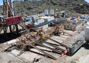 Gabar Dağı'ndan bir güzel haber daha! Su kuyusundan da petrol fışkırdı