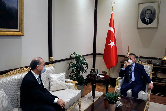Cumhurbaşkanı Yardımcısı Fuat Oktay Japonya'nın Ankara Büyükelçisi Kazuhiro Suzuki'yi kabul etti - 1