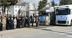 Siirt’ten İdlib kentine 4 tır yardım