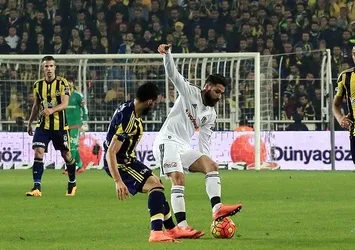 Fenerbahçe Kadıköyde Beşiktaş'ı ağırlıyor