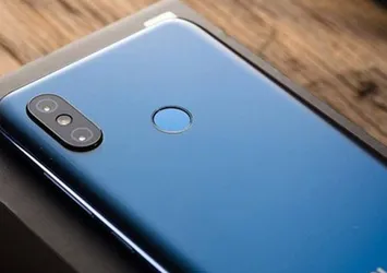 Xiaomi Mi 8 günler içinde 1 milyon sattı!