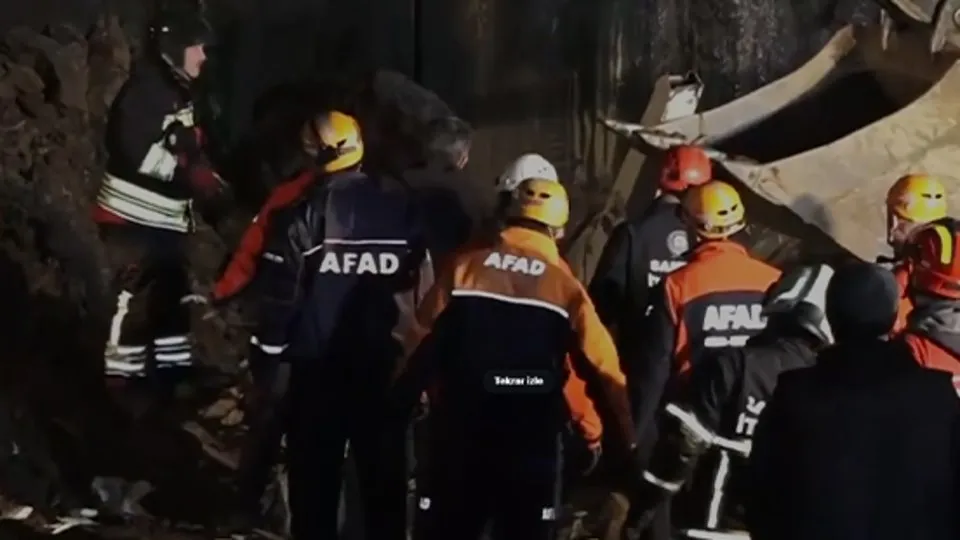 Heyelandan acı haber! Babanın cansız bedeni çıkarıldı