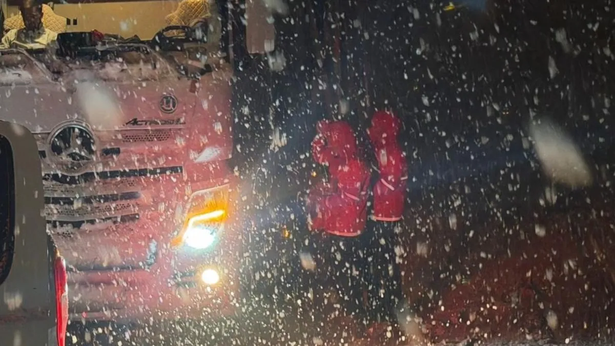 Muş'ta yoğun tipi ve kar yağışı hayatı felç etti: 180 kişi yolda mahsur kaldı
