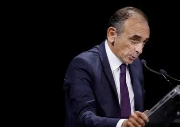Fransız Cumhurbaşkanı adayı Eric Zemmour’dan küstah vaat! Müslümanları hedef aldı