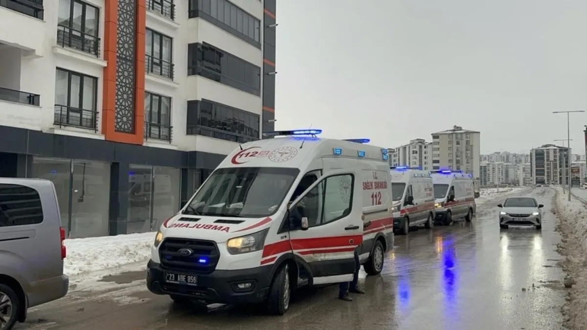 Elazığ’da doğal gaz zehirlenmesi: 1’i çocuk 6 kişi hastaneye kaldırıldı