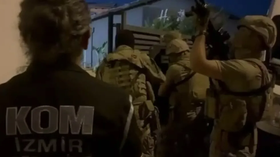 1785744965100.jpeg Çöktükleri mekanlara tehdit yağmuru! Ençler örgütüne operasyon! İşte yönetim şeması - 1