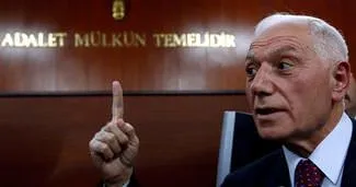 Haberal’ı eski yasa kurtardı!