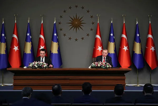 Başkan Recep Tayyip Erdoğan ve Kosova Başbakanı Albin Kurti’den ortak basın toplantısında önemli açıklamalar