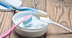 Dişleri inci gibi bembeyaz yapıyor!