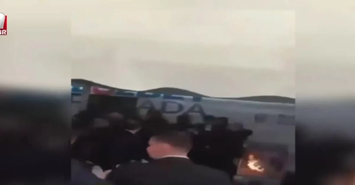 Bursa Belediye Başkanı Bozbey'e saldırı