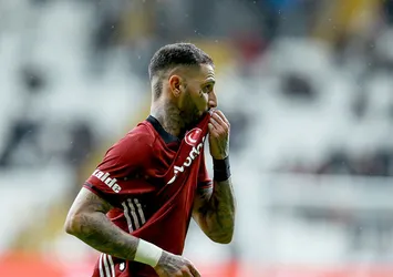 Beşiktaş, Quaresma ile 3 yıl anlaşmaya vardı