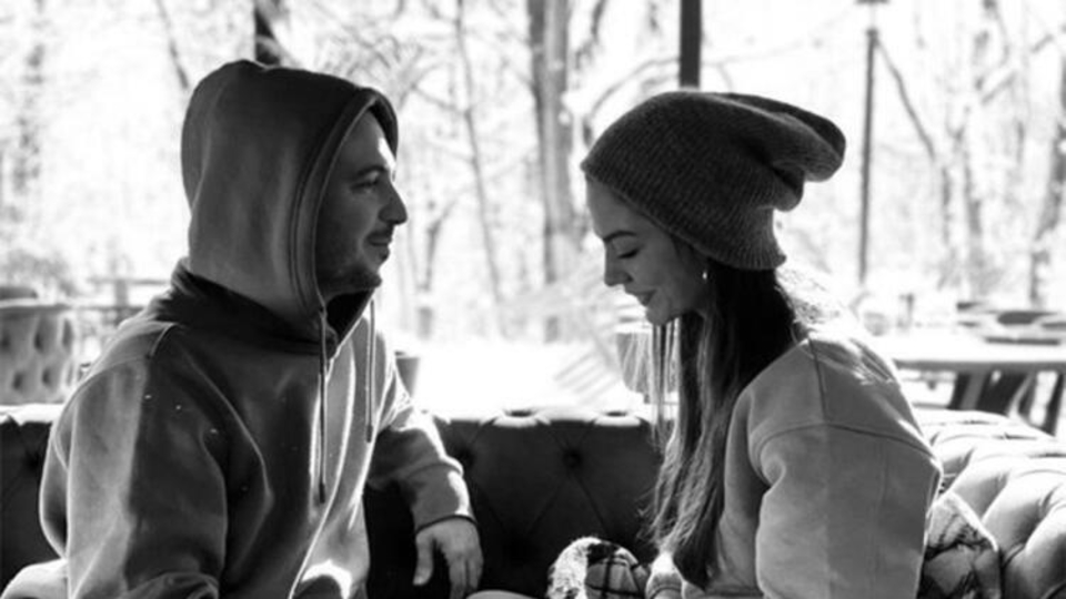 Demet Özdemir’den Oğuzhan Koç’a romantik kutlama