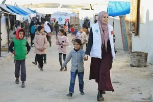 Gamze Özçelik’ten Gazze’ye ısıtan destek: Battaniye yardımı bölgeye ulaştı