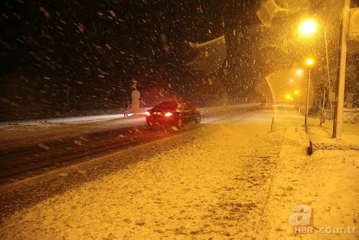 ❄ Kar İstanbul’un kapısına dayandı! ☃ Bolu Dağı’nda kar yağışı başladı