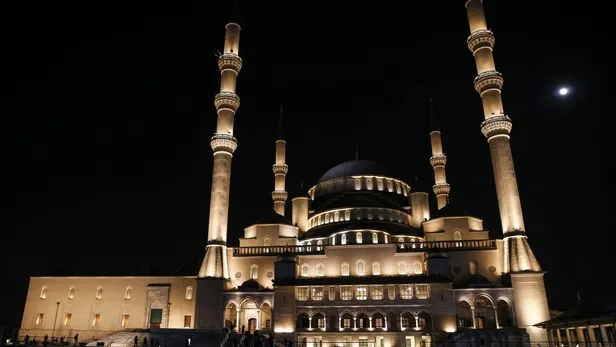 berat-kandilinin-faziletleri-neler-berat-kandili-musluman-alemi-icin-ne-anlama-geliyor-1708632210207.jpg Berat Kandili’nin faziletleri neler? Berat Kandili Müslüman alemi için ne anlama geliyor? - 1