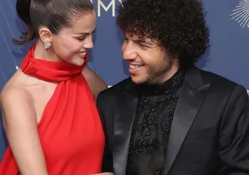 Selena Gomez'in yüzünün son halini görenler hayrete düştü