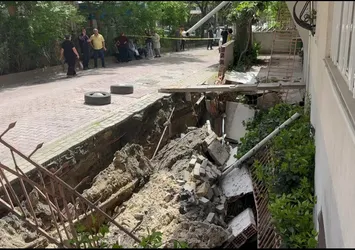 Avcılar'da korkutan olay! Mahalle sakinleri sokağa döküldü