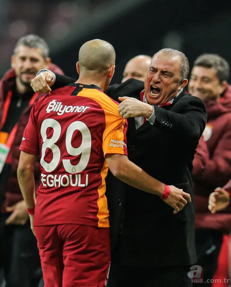 Feghouli attı, Terim sevinçten havalara uçtu! Galatasaray - Kayserispor maçından çarpıcı kareler 12
