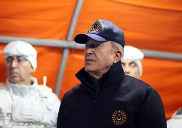 Milli Savunma Bakanı Hulusi Akar'dan ABD ve Yunanistan'a mesaj! Tek seçenek F-16 değil