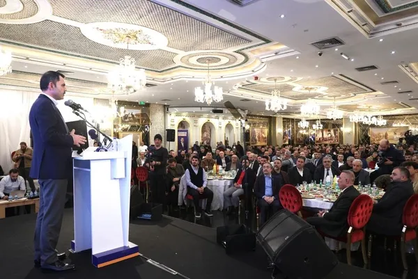 cumhur-ittifaki-ibb-adayi-murat-kurum-pazarci-esnafi-ve-vatandaslarla-bir-araya-geldi-istanbulda-200-yeni-paza-1706556213152.jpeg Cumhur İttifakı İBB adayı Murat Kurum pazarcı esnafı ve vatandaşlarla bir araya geldi! "İstanbul’da 200 yeni pazar açacağız" - 11