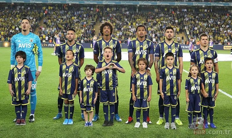 Fenerbahçe büyük bombayı devre arasında patlatacak 4