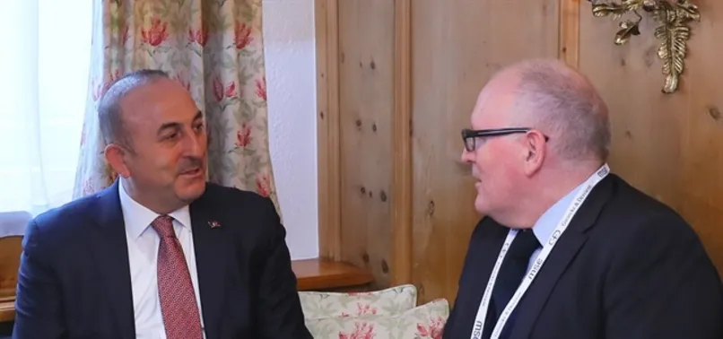 Çavuşoğlu Timmermans'la görüştü