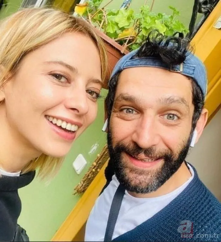 MasterChef Türkiye'nin mavi gözlü güzeli Pelin Zaman ünlü sevgilisi ile fotoğrafını paylaştı! Danilo şef ile aşk yaşadığı iddia edilmişti 20