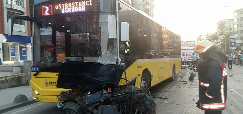 Kadıköy'de feci kaza: Ölü ve yaralılar var!