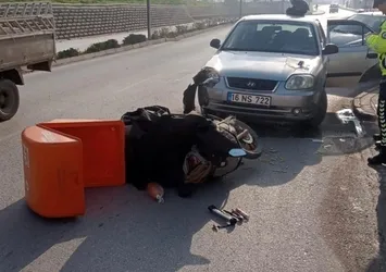 Bursa'da otomobil ile motosiklet çarpıştı