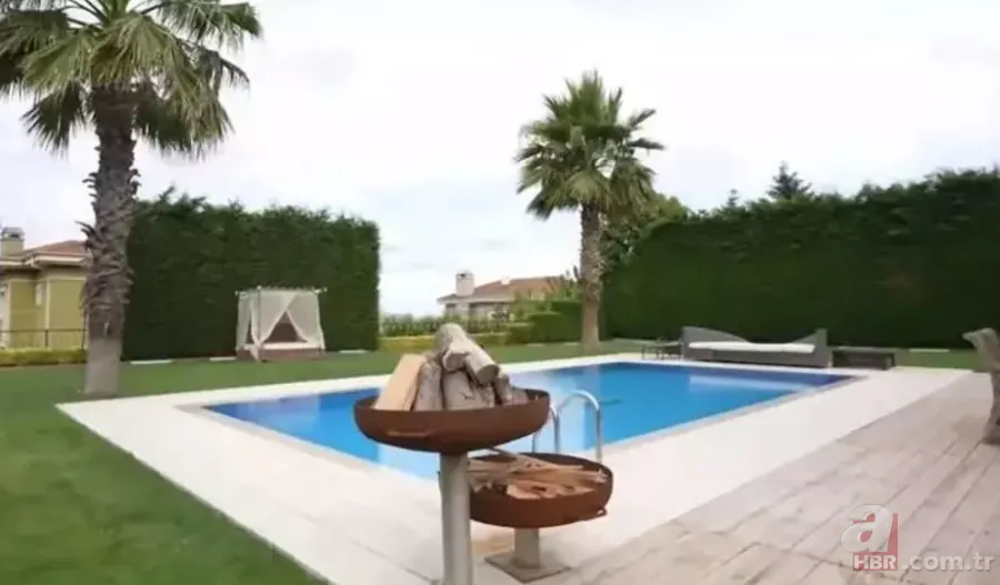 Gülşen Bubikoğlu'nun yalısı hayran bıraktı! Takipçilerinden yorum yağdı: Yaşıyorsunuz bu hayatı 9