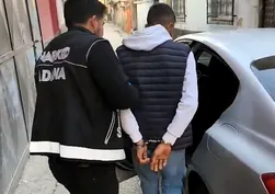 Adana'da film gibi 'torbacı' operasyonu: 15 gözaltı