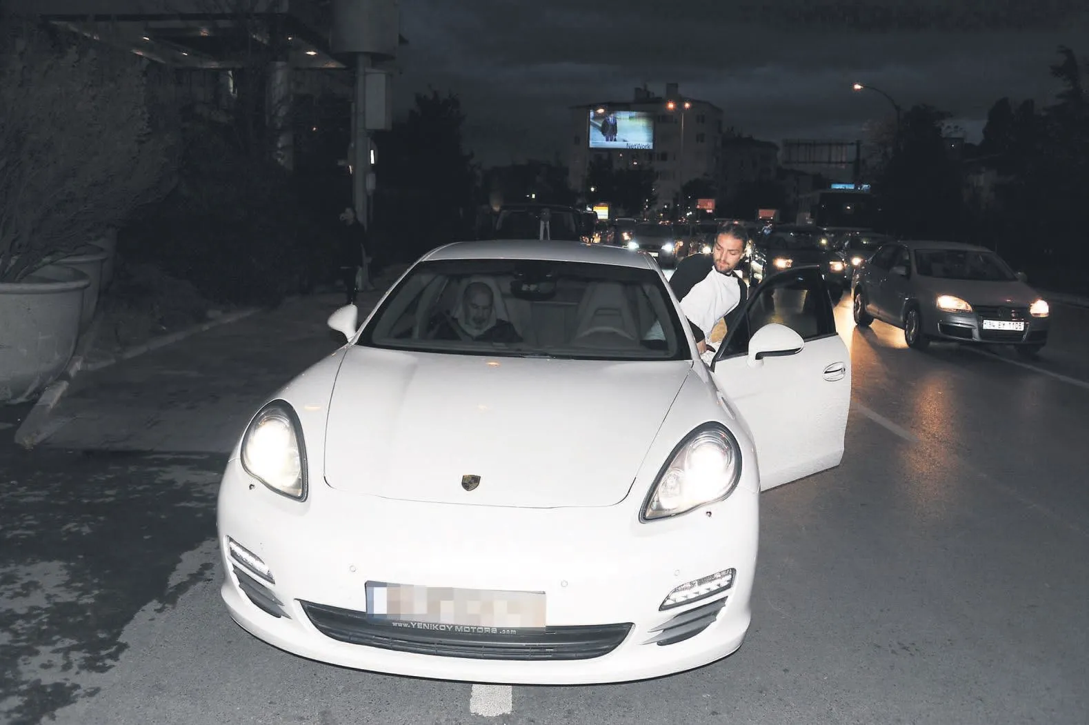 Caner’in mal varlığına ihtiyati tedbir