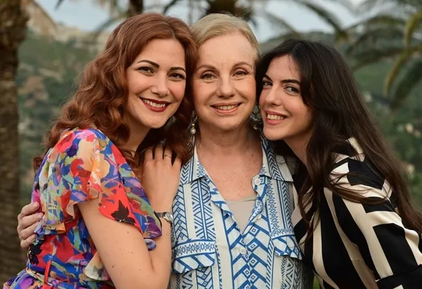 ATV’nin yeni dizisi Üvey Anne ilk bölümüyle büyük beğeni topladı! İşte ilk bölümde yaşananlar...