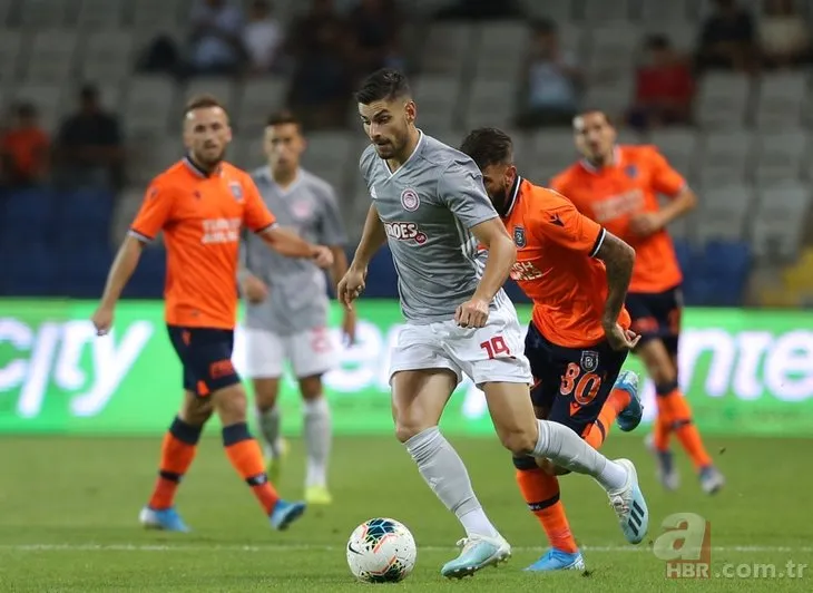 Başakşehir turu zora soktu | Başakşehir, Olympiakos’a 1-0 mağlup oldu