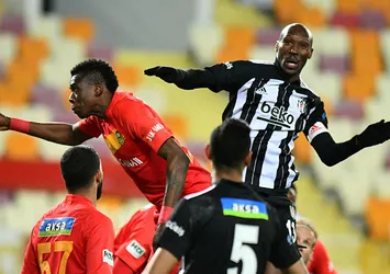 Beşiktaşlı Atiba Avrupa'nın zirvesinde!