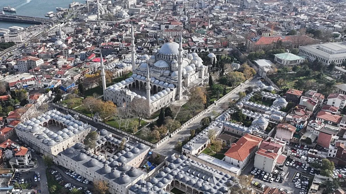 İbn Haldun Üniversitesi Darüşşifa Psikoterapi Merkezi törenle açıldı!