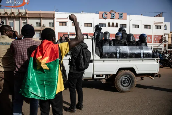 Son dakika | Burkina Faso’da darbe girişimi mi? Cumhurbaşkanı Kabore alıkonuldu