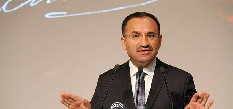 Bekir Bozdağ sıraladı: Darbe başarılı olsa Türkiye'de neler yaşanacaktı?