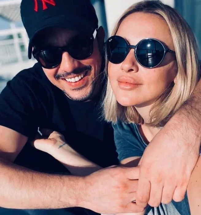 Hadise’nin sevgilisi Mehmet Dinçerler kafa karıştırdı!