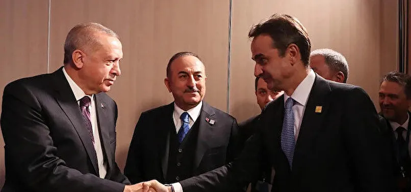 Hristos Rozakis'ten SON DAKİKA iddiası! "Yunanistan kara sularında 12 mil talebinden vazgeçti"