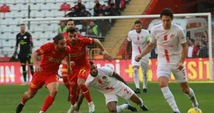 Göztepe ilk yarıda işi bitirdi