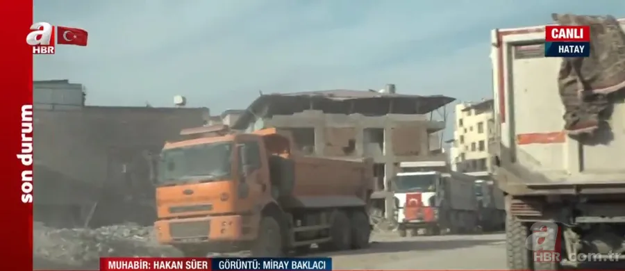 İşte sokak sokak Hatay Defne... Kamyonların biri gidiyor biri geliyor 2