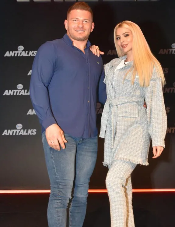 1675664867423.jpg İlayda Şeker’den Adıyaman'daki kuzeni için yardım çağrısı: Otelde enkaz altındalar - 2