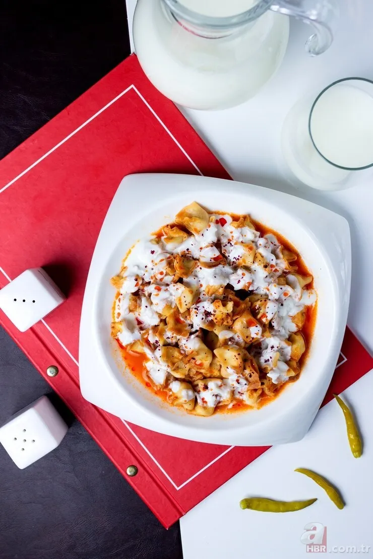 Her gün yediğimiz pidenin asıl ismi bakın neymiş! Tüm bildiklerinizi unutacaksınız! Köfte, melemen, mantı... 5