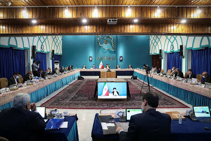 iran-cumhurbaskani-reisiden-tehdit-her-hataya-sert-bir-yanit-1657827449919.jpg İran Cumhurbaşkanı Reisi'den tehdit! "Her hataya sert bir yanıt" - 4