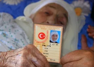 113 yaşındaki Ayşe teyze 3 padişah, 27 başbakan, 12 cumhurbaşkanı gördü!