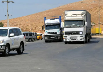 BM İdlib'e 108 TIR'la yardım gönderdi