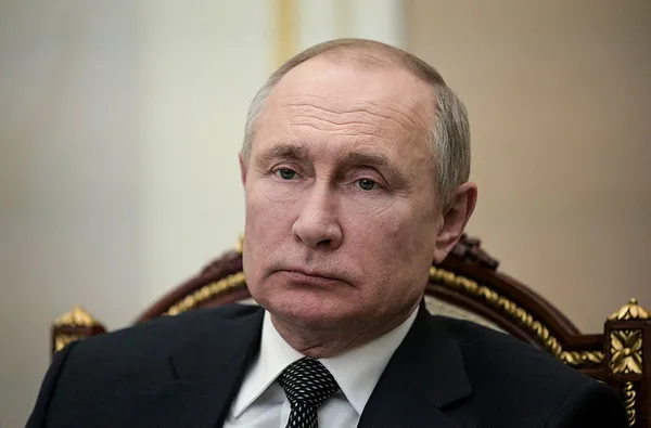 putin-imzaladi-rusyadan-abdye-karsi-emniyet-freni-1619208700532.jpg Putin imzaladı: Rusya'dan ABD'ye karşı emniyet freni! - 1